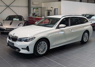 BMW 318, 2021