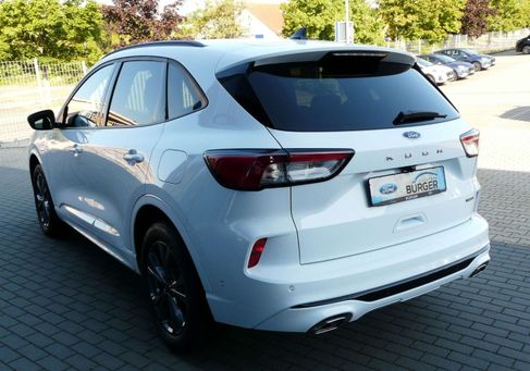 Ford Kuga, 2022