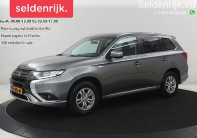 Mitsubishi Outlander, 2021