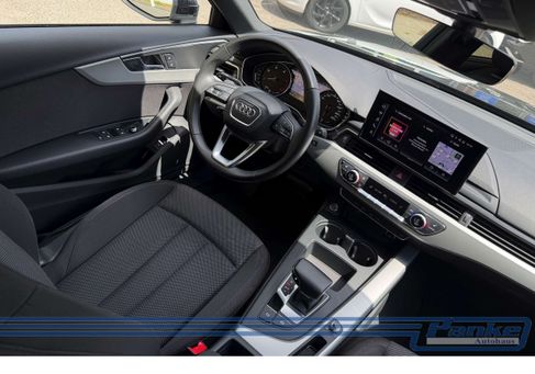 Audi A4, 2022