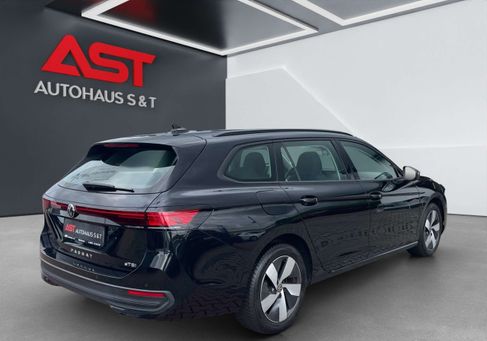 Volkswagen Passat Variant, 2024 3