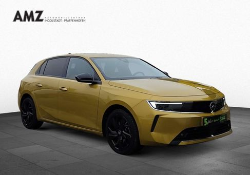 Opel Astra, 2022
