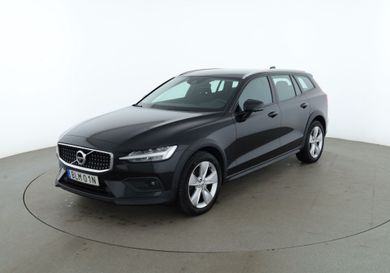 Volvo V60 Cross Country, 2021