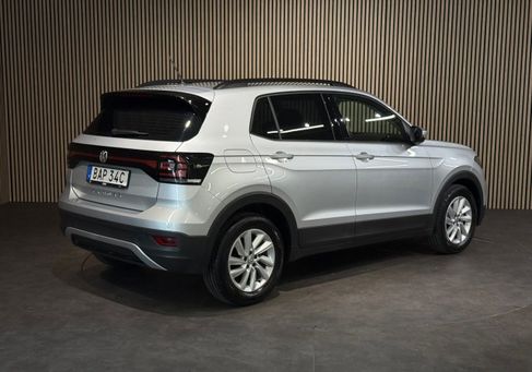 Volkswagen T-Cross, 2020