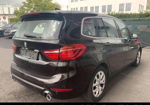BMW 220, 2019 3