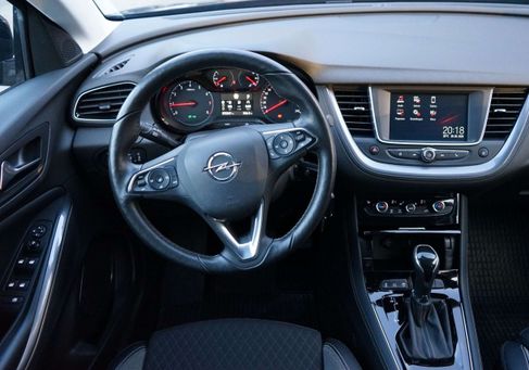 Opel Grandland X, 2018 3