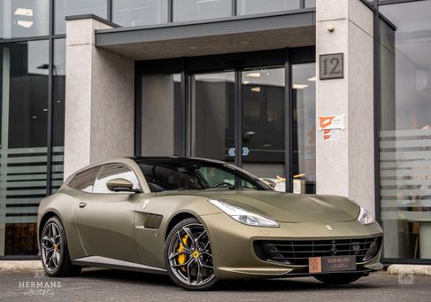 Ferrari GTC4Lusso, 2020