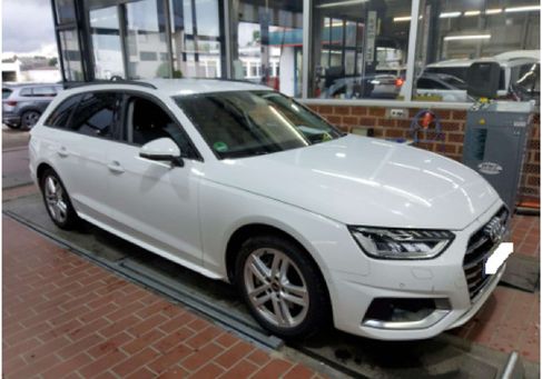 Audi A4, 2023