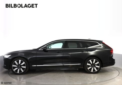 Volvo V90, 2025