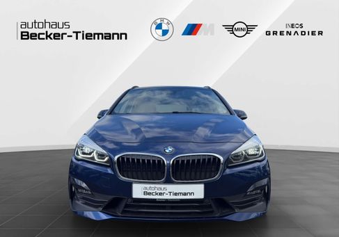 BMW 220, 2019 3
