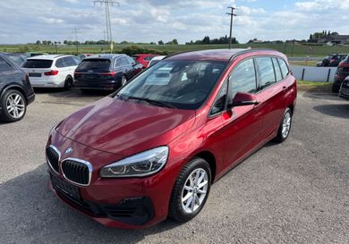 BMW 216, 2018