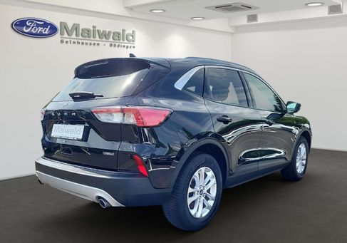 Ford Kuga, 2022