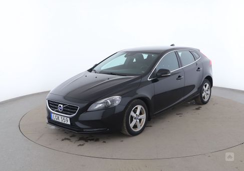 Volvo V40, 2016