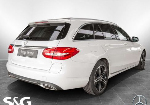 Mercedes-Benz C 300, 2021