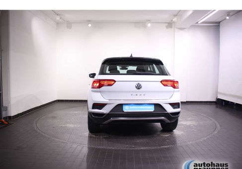Volkswagen T-Roc, 2019