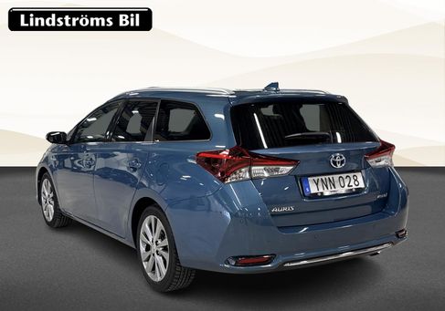Toyota Auris Touring Sports, 2017