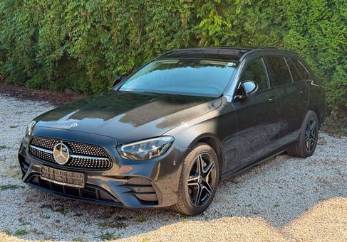 Mercedes-Benz E 300, 2022 2