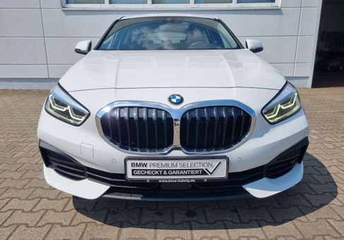 BMW 118, 2020