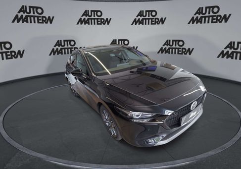 Mazda 3, 2025