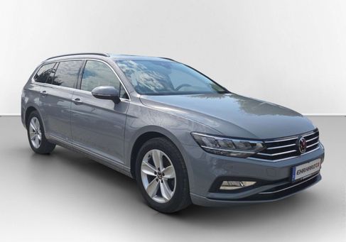 Volkswagen Passat Variant, 2023 3