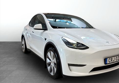 Tesla Model Y, 2022 2