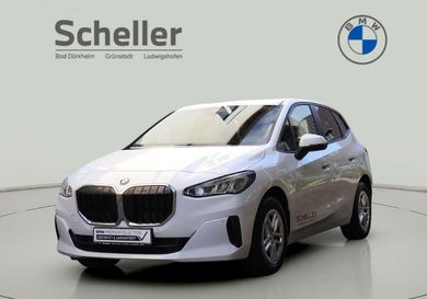 BMW 220, 2023