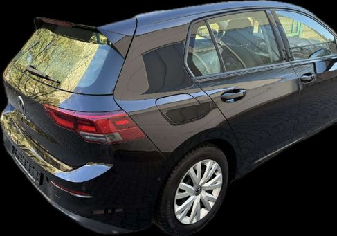 Volkswagen Golf, 2021 3
