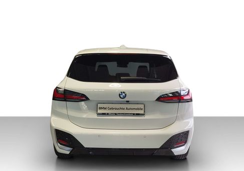 BMW 220, 2022 3