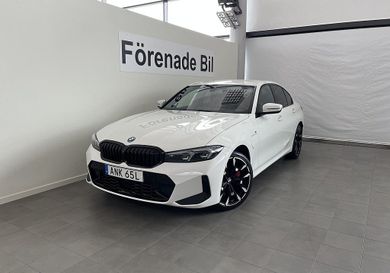 BMW 330, 2025
