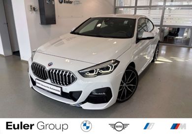 BMW 218, 2022
