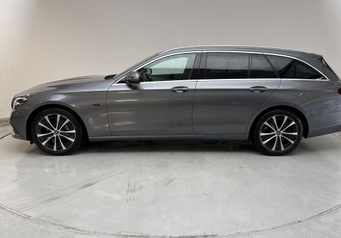 Mercedes-Benz E 300, 2021 2