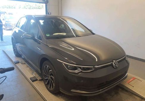 Volkswagen Golf, 2024 2