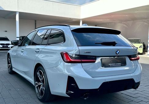 BMW 320, 2023 3