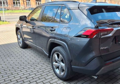 Toyota RAV 4, 2021
