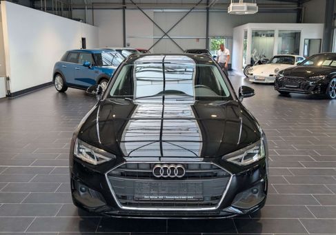 Audi A4, 2022