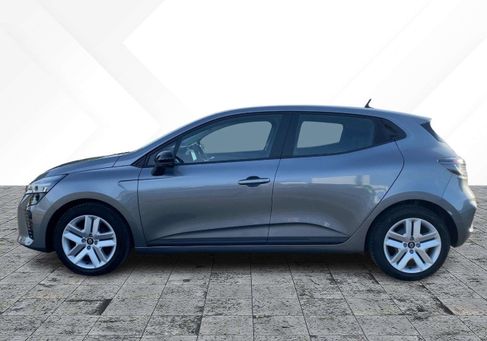 Renault Clio, 2023 3
