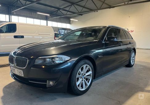 BMW 520, 2011