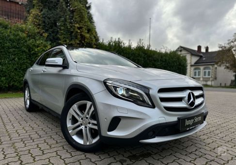 Mercedes-Benz GLA 180, 2017