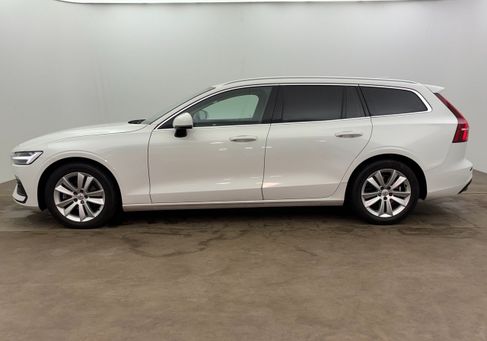 Volvo V60, 2021