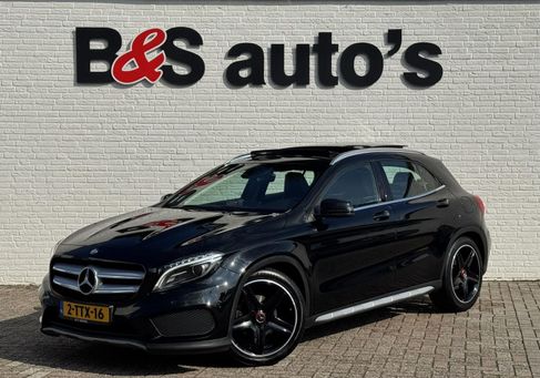 Mercedes-Benz GLA 200, 2014