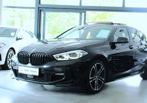 BMW 118, 2024