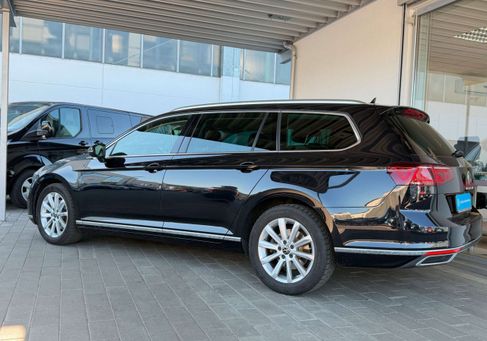 Volkswagen Passat Variant, 2023