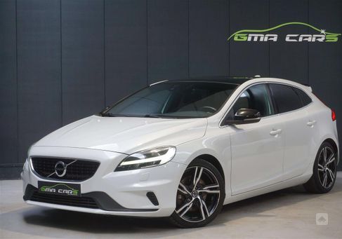 Volvo V40, 2018