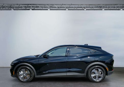 Ford Mustang Mach-E, 2022