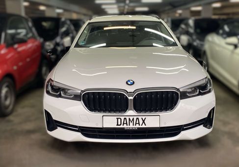 BMW 520, 2021