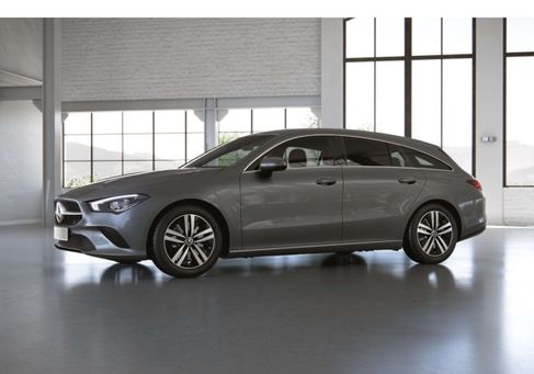 Mercedes-Benz CLA 250, 2022