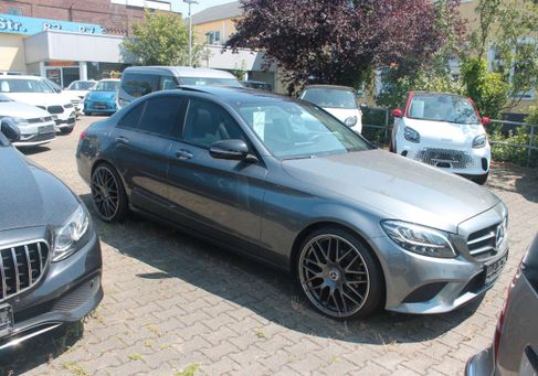 Mercedes-Benz C 180, 2020
