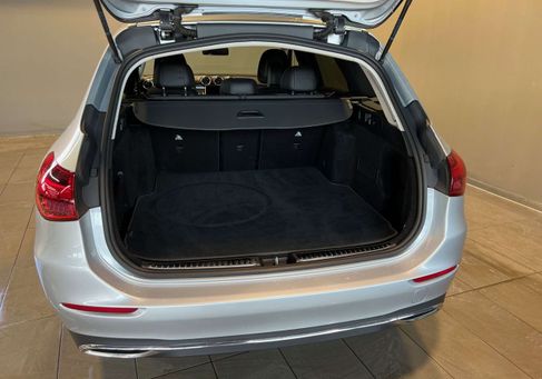 Mercedes-Benz C 220, 2022