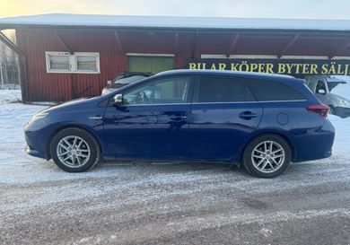 Toyota Auris Touring Sports, 2017