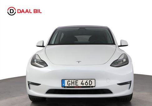 Tesla Model Y, 2023 2